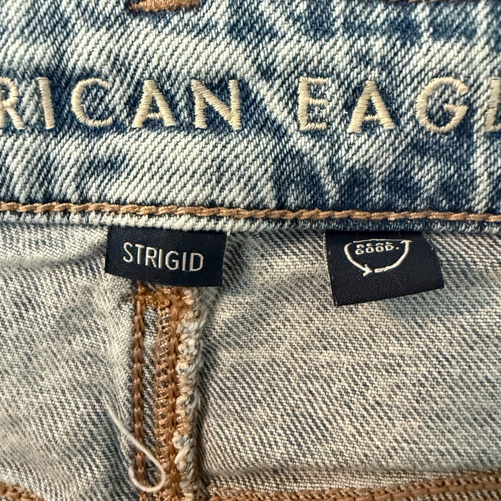 American Eagle Outfitters Light Blue Denim - Picture 3 of 3